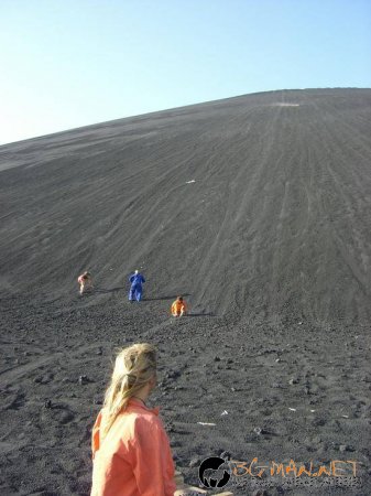 Сноуборд върху вулкан