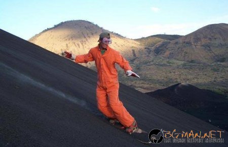 Сноуборд върху вулкан