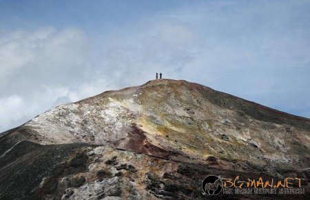 Сноуборд върху вулкан