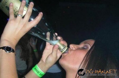 Девойки с големи усти