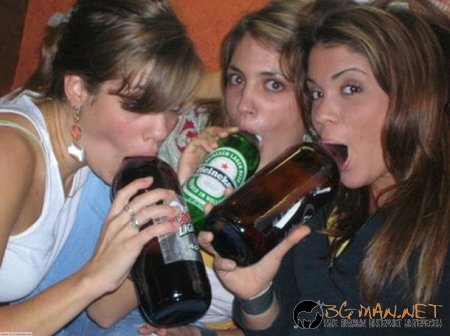 Девойки с големи усти