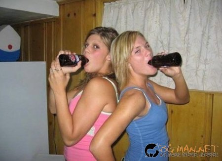 Девойки с големи усти