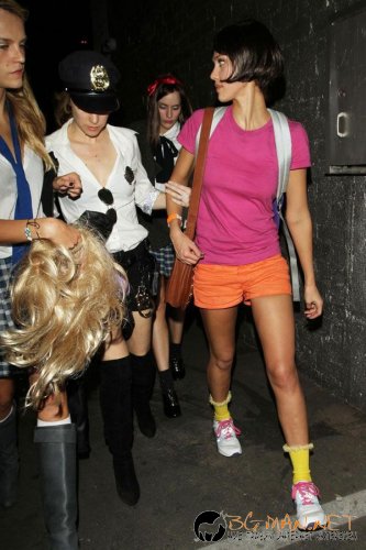 Звездни костюми за Хелоуин