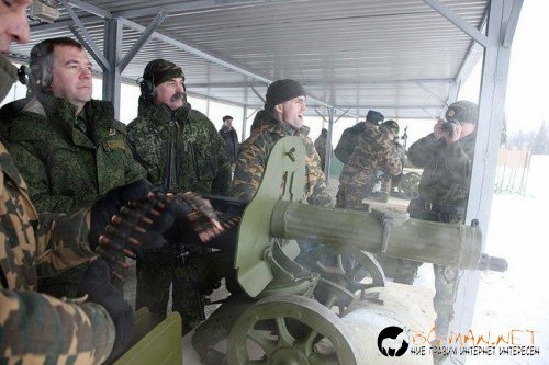 Топ фотосите за днес