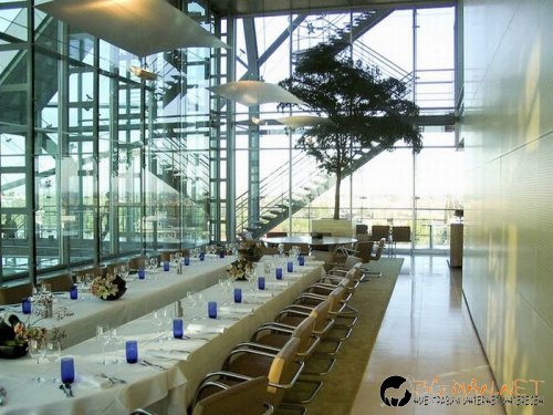 Сградата на ING в Амстердам