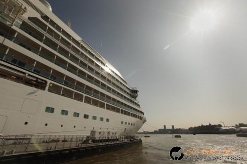 Круизният лайнер Seabourn Sojourn